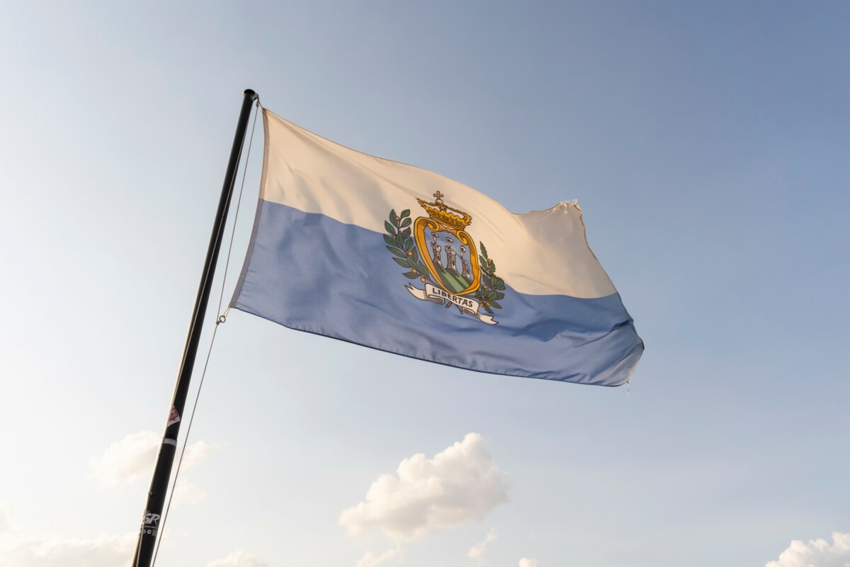 Chauffeur service in San Marino
